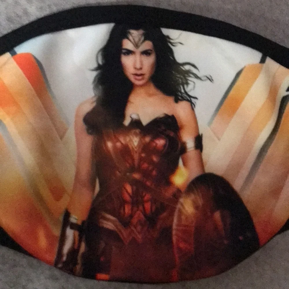 6/$20 New Wonder Woman face mask